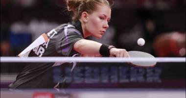 Stire din Sport : CS Farul a câștigat trofeul Superligii feminine de tenis de masă