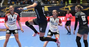 Stire din Sport : Succes la limită pentru CSM Bucureşti în Liga Campionilor la handbal feminin