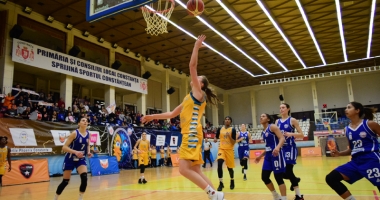 Stire din Sport : CS Phoenix a achiziționat două jucătoare înaintea debutului turneului semifinal
