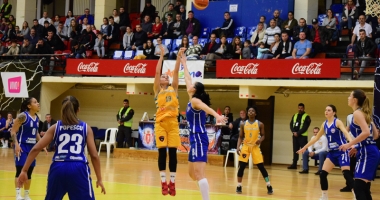 Stire din Sport : Debut cu dreptul pentru CS Phoenix, în primul meci  al turneului semifinal