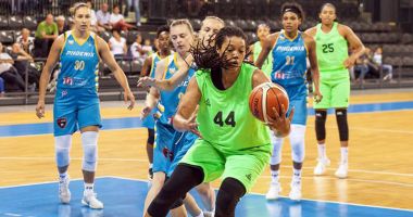 Stire din Sport : CS Phoenix joacă, astăzi, prima partidă oficială a sezonului