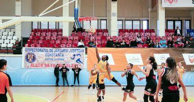 Stire din Sport : CS Phoenix-Știința, debut în Liga Națională. Primul obstacol, CS Rapid