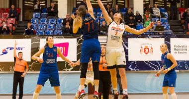 Stire din Sport : CS Phoenix-Știința a trecut fără emoții de Agronomia București