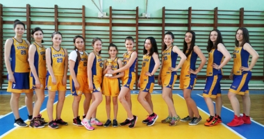 CS Phoenix a premiat câștigătorii Olimpiadei Naționale a Sportului  Școlar - Gimnaziada la baschet - 2