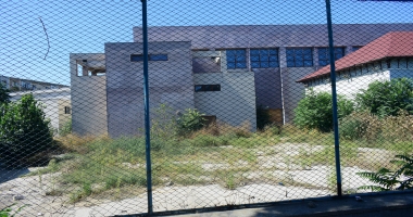 CSS 1, năpădit de buruieni! Chiar nu vede nimeni mizeria, nu se găsește o mână de gospodar? - 3