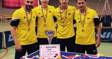 Stire din Sport : CS Topspin 08, campioană națională la tenis de masă