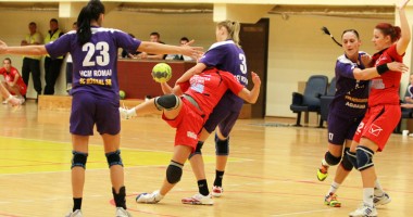 Stire din Sport : CSU Neptun, învinsă în deplasarea de la Roman