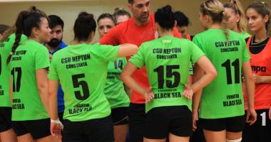 Stire din Sport : CSU Neptun joacă, astăzi, la Plopeni