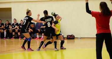 Stire din Sport : CSU Neptun, favorită în partida cu CSU Târgoviște