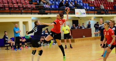 Stire din Sport : CSU Neptun joacă, astăzi, la Sala Sporturilor