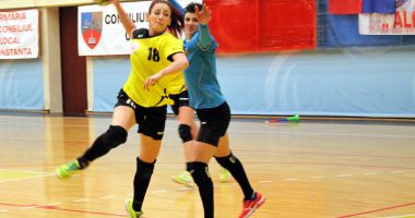 Stire din Sport : CSU Neptun, succes previzibil la București