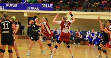 Handbal feminin: CSU Neptun, învinsă de HCM Baia Mare / Galerie foto - 4