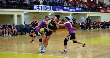 Liga Națională de handbal feminin. CSU Neptun a făcut praf Zalăul lui Tadici - 5