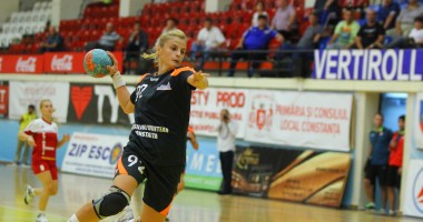 Galerie FOTO. Handbal feminin: CSU Neptun a pierdut meciul cu HCM Roman - 3