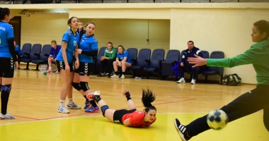 CSU Neptun trece fără emoții  de Știința Bacău - 6