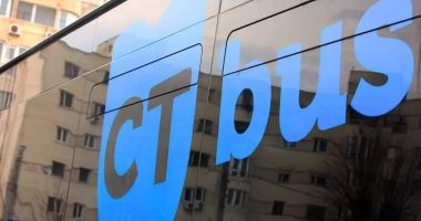 Stire din Cultură-Educație : CT BUS pune la dispoziția elevilor trasee speciale către școală
