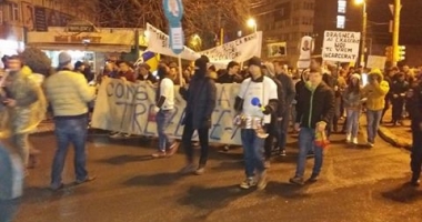 A ȘASEA ZI DE PROTESTE LA CONSTANȚA / Mii de oameni cer plecarea Guvernului Grindeanu / Galerie foto-video - 11