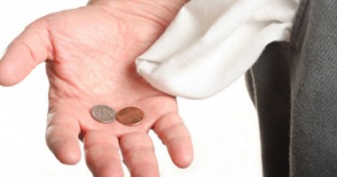 Stire din Economie : Documentar "Cuget Liber". Cu cât au sărăcit românii în numai un an
