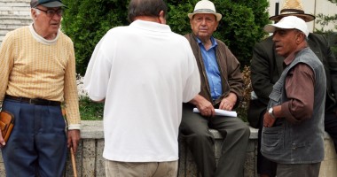 Stire din Social : Cu cât a scăzut numărul pensionarilor români