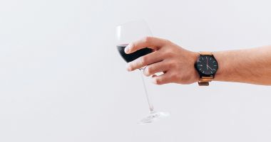 De ce te simți deprimat după ce bei alcool? Cum poți combate dependența de alcool - 3