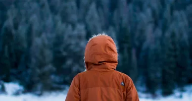 Stire din Social : Când garderoba de sezon începe să spună o poveste coerentă
