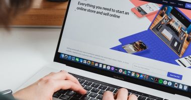 Cum să ieși în evidență în lumea afacerilor? Strategii pentru a avea succes! - 3