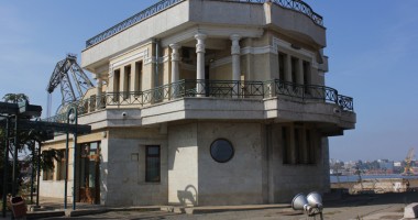 Stire din Cultură-Educație : O raită prin Cuibul Reginei din amintiri