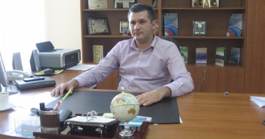 Stire din Economie : Culturile de porumb și floarea-soarelui din județul Constanța sunt grav afectate de secetă