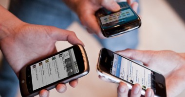 Stire din Actualitate : Cum e folosit smartphone-ul de spionii americani și britanici