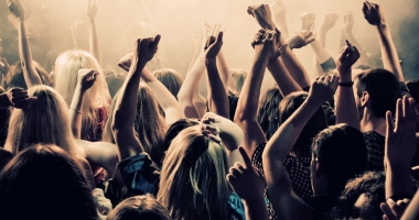 Stire din Eveniment : Cum a scăpat clubul Fratelli din Mamaia de controale