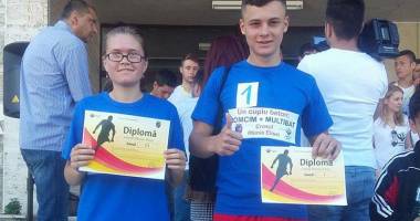 Stire din Cultură-Educație : Cum au sărbătorit adolescenții  din Medgidia ziua de 1 Iunie