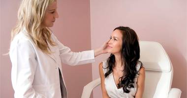 Stire din Sănătate : Cum ne protejăm pielea de cancer