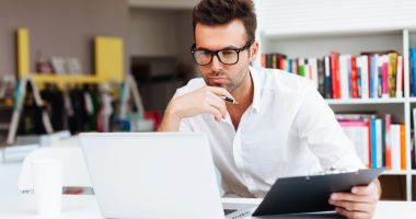 Stire din Economie : Cum obţinem un preţ corect la energia electrică