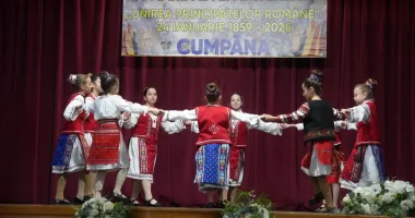 Ziua Unirii Principatelor Române, sărbătorită printr-un amplu program artistic la Casa de Cultură din Cumpăna - 2