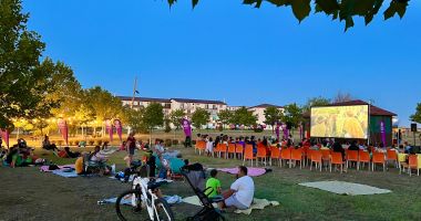 Stire din Cultură-Educație : Evenimentul „Cercul verde - social, educativ recreativ”, la Cumpăna