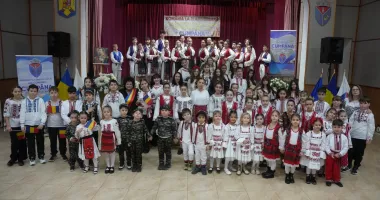Stire din Cultură-Educație : Ziua Unirii Principatelor Române, sărbătorită printr-un amplu program artistic la Casa de Cultură din Cumpăna