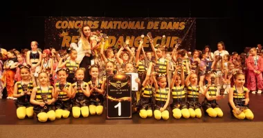 Stire din Cultură-Educație : Star Dance Studio Cumpăna, din nou pe podium!