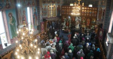 Comunitatea din Cumpăna a sărbătorit hramul Bisericii „Sfânta Cuvioasă Parascheva” - 2