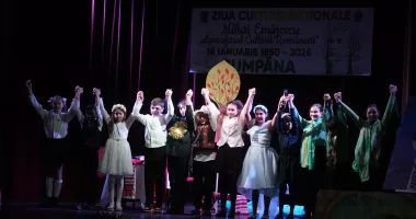 Cumpăna a celebrat Ziua Culturii Naționale prin evenimentul „S-a născut un Luceafăr” - 3