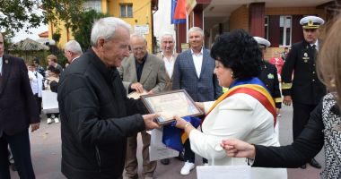 GALERIE FOTO Ziua Armatei Române sărbătorită la Cumpăna - 4