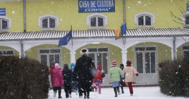 Stire din Social : Localitatea Cumpăna, fără curent electric de aseară