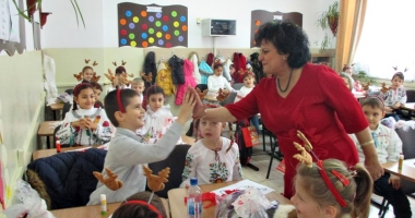 Stire din Politică-Administrație : Primăria Cumpăna a pregătit daruri pentru copii