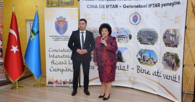 FOTO. Comunitatea musulmană a comunei Cumpăna a participat la tradiţionala cină de Iftar - 2