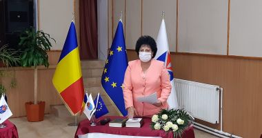 Stire din Politică-Administrație : Primarul Mariana Gâju, jurământ la al şaselea mandat! „Avem proiecte importante de realizat”
