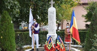 Administraţia locală din Cumpăna a marcat Ziua Armatei Române - 3