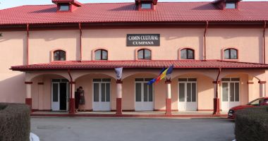 Stire din Politică-Administrație : Mariana Gâju, întâlnire cu reprezentanţii ansamblurilor din comuna Cumpăna