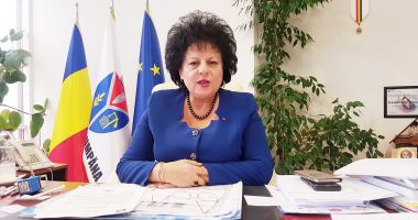 Stire din Politică-Administrație : Mariana Gâju face demersuri pentru direcţionarea autobuzelor CT Bus în comuna Cumpăna