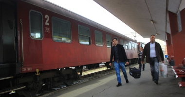 Stire din Social : Cum pot călători studenții gratuit cu trenul