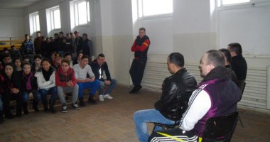 Cum pot învăța elevii  din experiența deținuților  de la Poarta Albă - 3