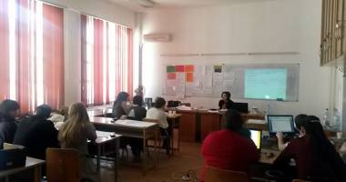 Stire din Cultură-Educație : Cum pot preda profesorii constănțeni prin metoda jocurilor